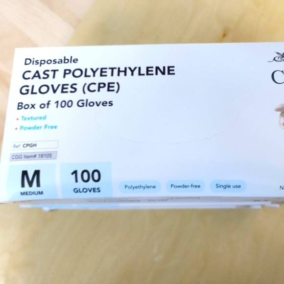 Intco Disposable Cast Polyethylene Gloves ,Cases of 1000 Gloves Medium - Picture 5 of 7